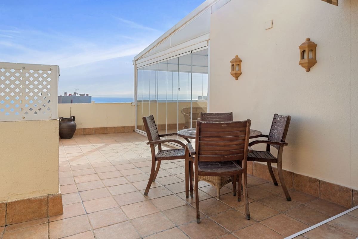 3 slaapkamer Penthouse te koop in Torremolinos met zwembad - € 980.000 (Ref: 9484079)