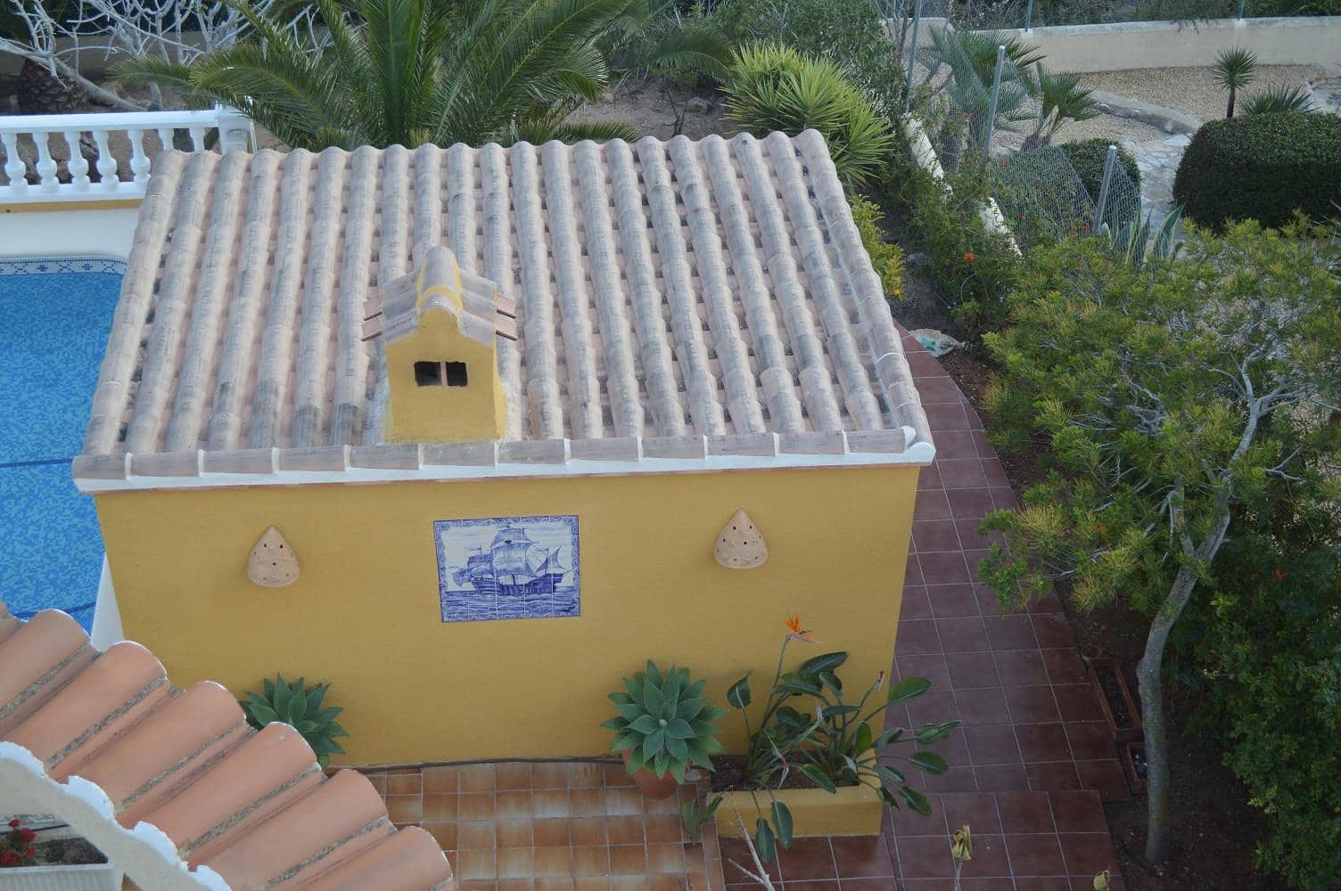 Chalet de 4 habitaciones en Benitachell / Benitatxell en venta con piscina garaje - 585.000 € (Ref: 9386330)