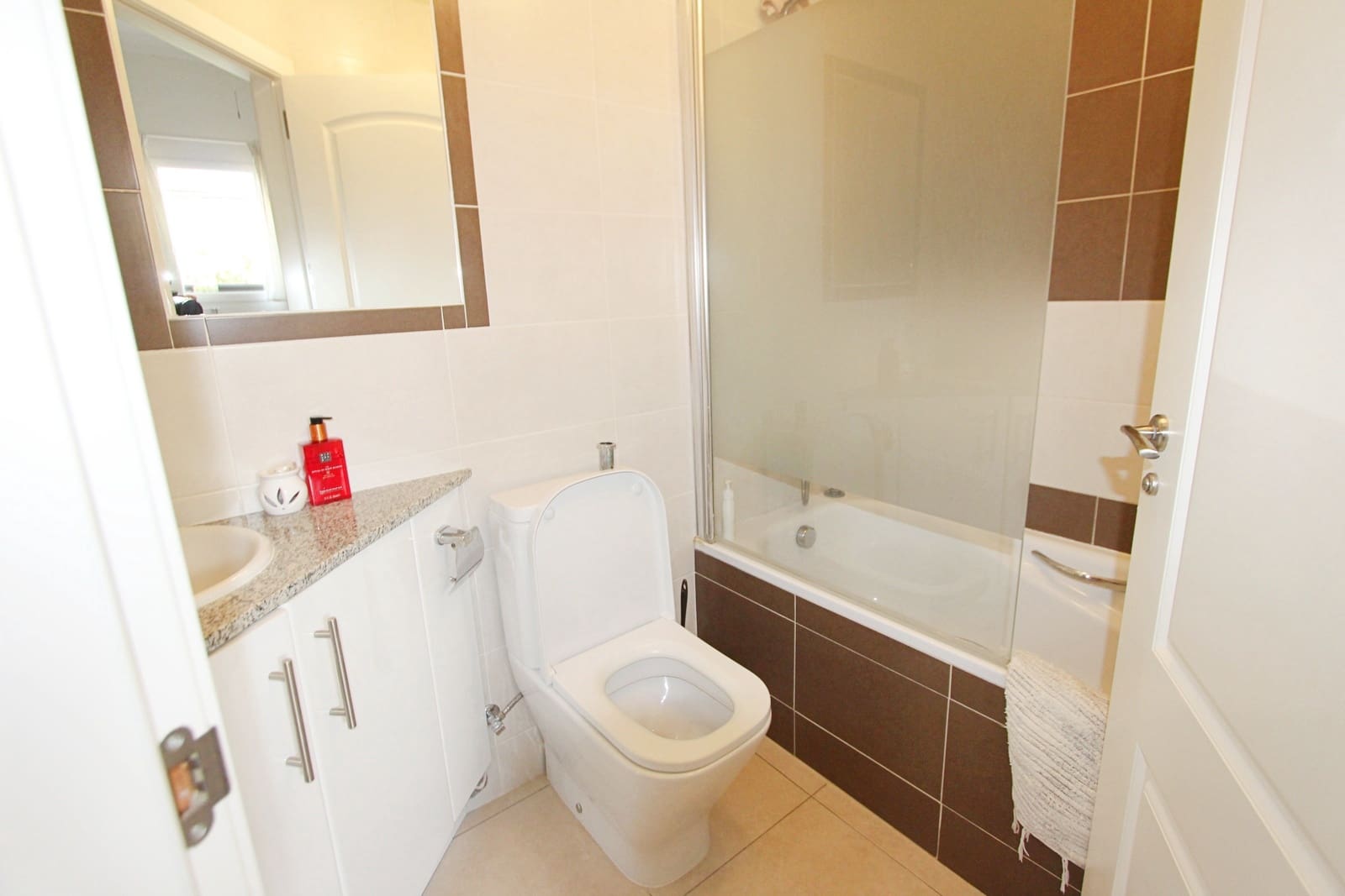 9 bedroom Commercial for sale in Moraira - € 699,900 (Ref: 9386333)