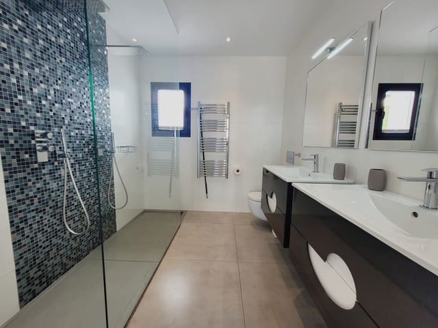 5 makuuhuone Huvila myytävänä paikassa Moraira, Teulada-Moraira mukana uima-altaan - 3 300 000 € (Ref: 9386335)