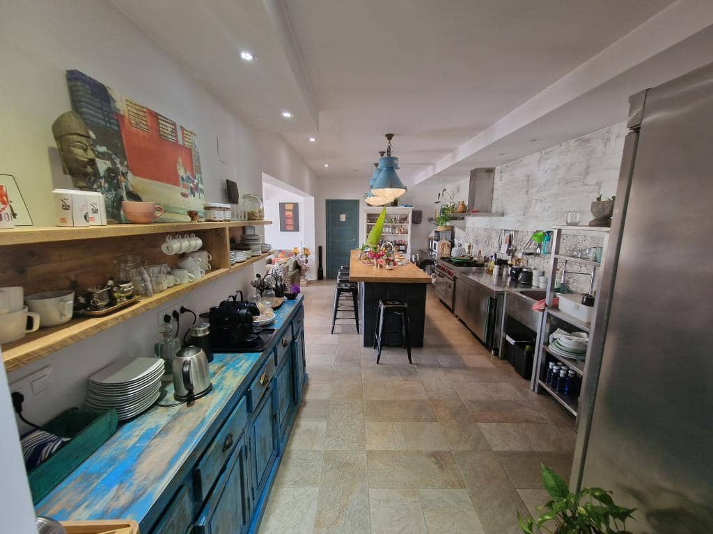 7 bedroom Villa for sale in Benissa with pool - € 1,350,000 (Ref: 9386338)