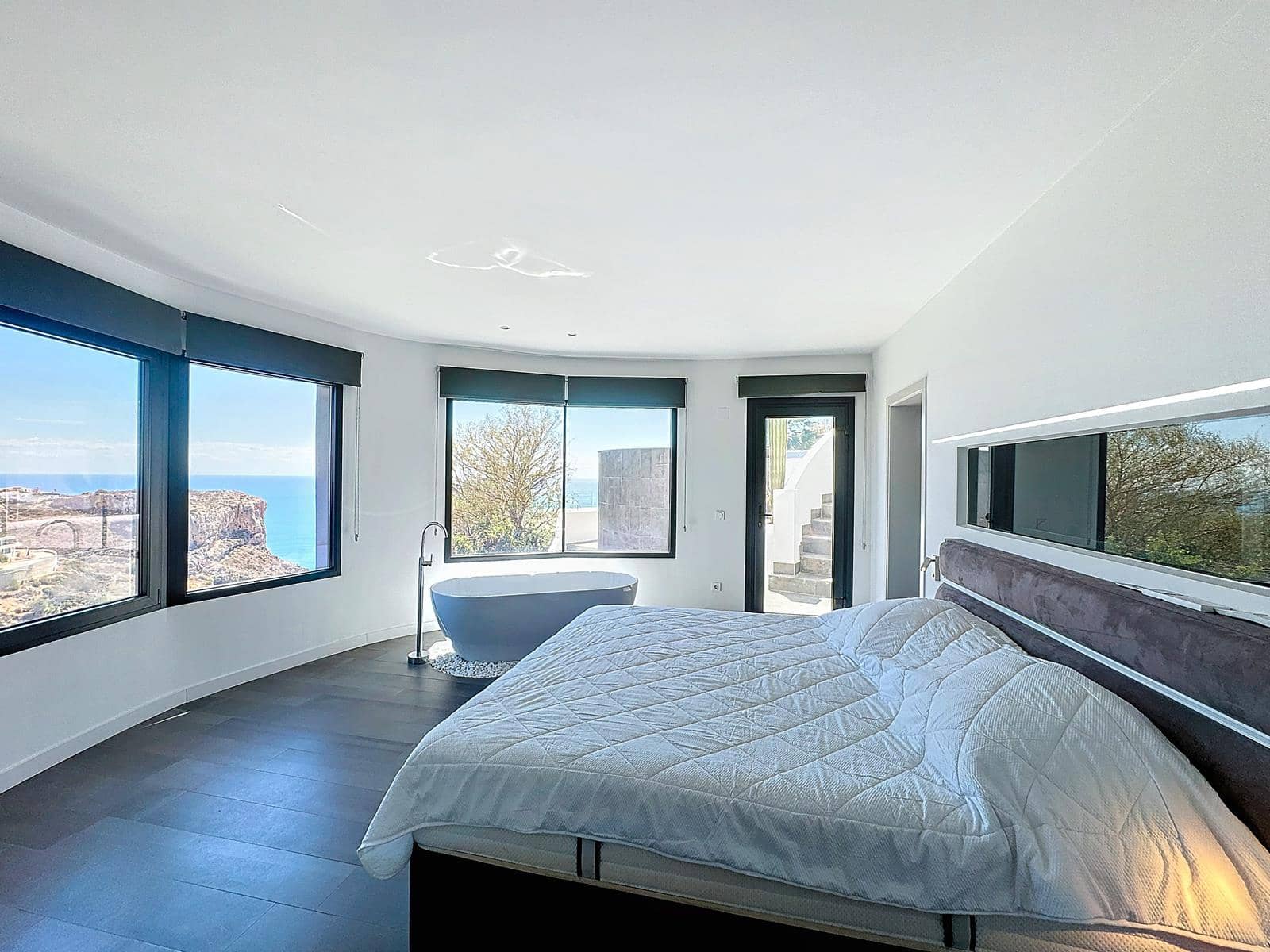 3 bedroom Villa for sale in Benitachell / Benitatxell with pool garage - € 1,200,000 (Ref: 9386339)