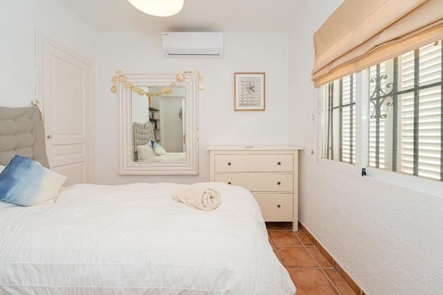 3 bedroom Villa for sale in Benissa with pool - € 585,000 (Ref: 9386341)