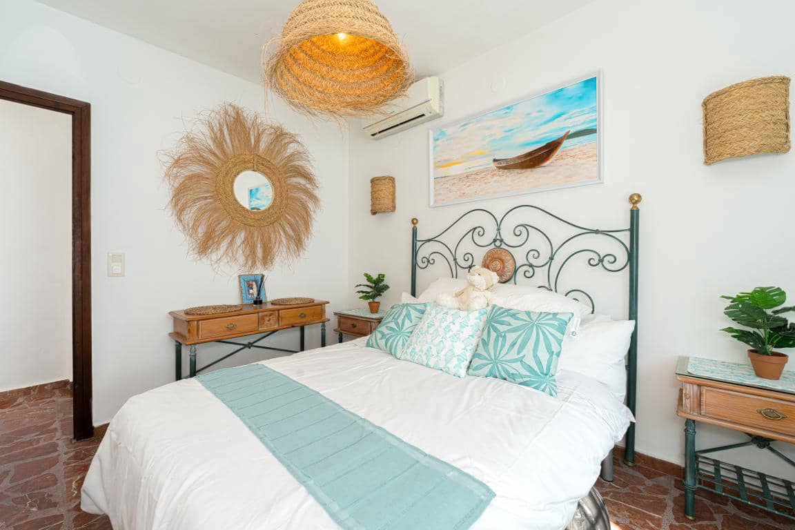 6 soverom Villa til salgs i Moraira med svømmebasseng garasje - € 795 000 (Ref: 9386342)