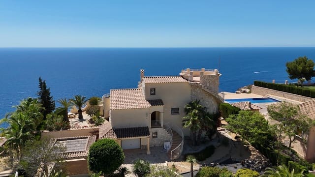 3 soveværelse Villa til salg i Cumbre del Sol, Benitachell / Benitatxell med swimmingpool garage - € 1.700.000 (Ref: 9386344)