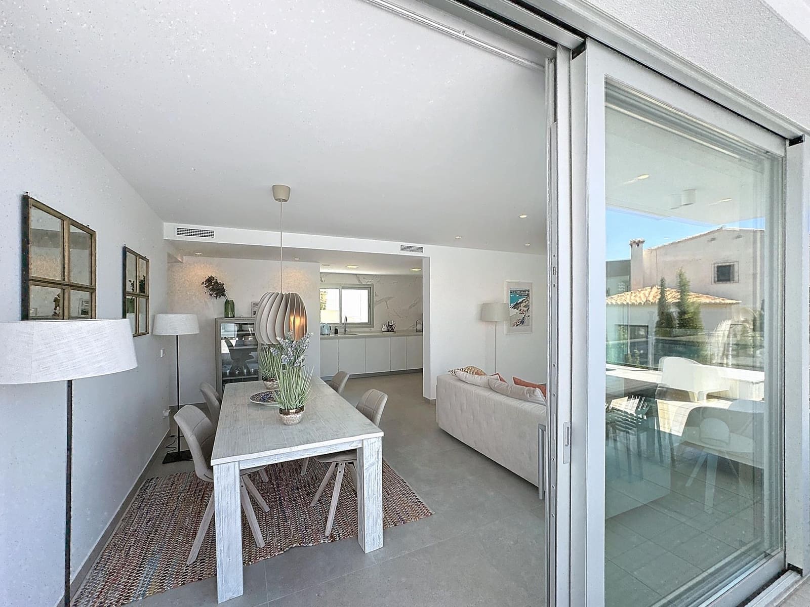 4 bedroom Villa for sale in Benitachell / Benitatxell with pool garage - € 1,000,000 (Ref: 9386345)