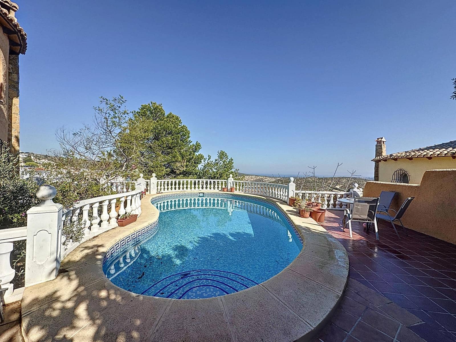 4 bedroom Villa for sale in Benitachell / Benitatxell with pool garage - € 619,000 (Ref: 9386351)