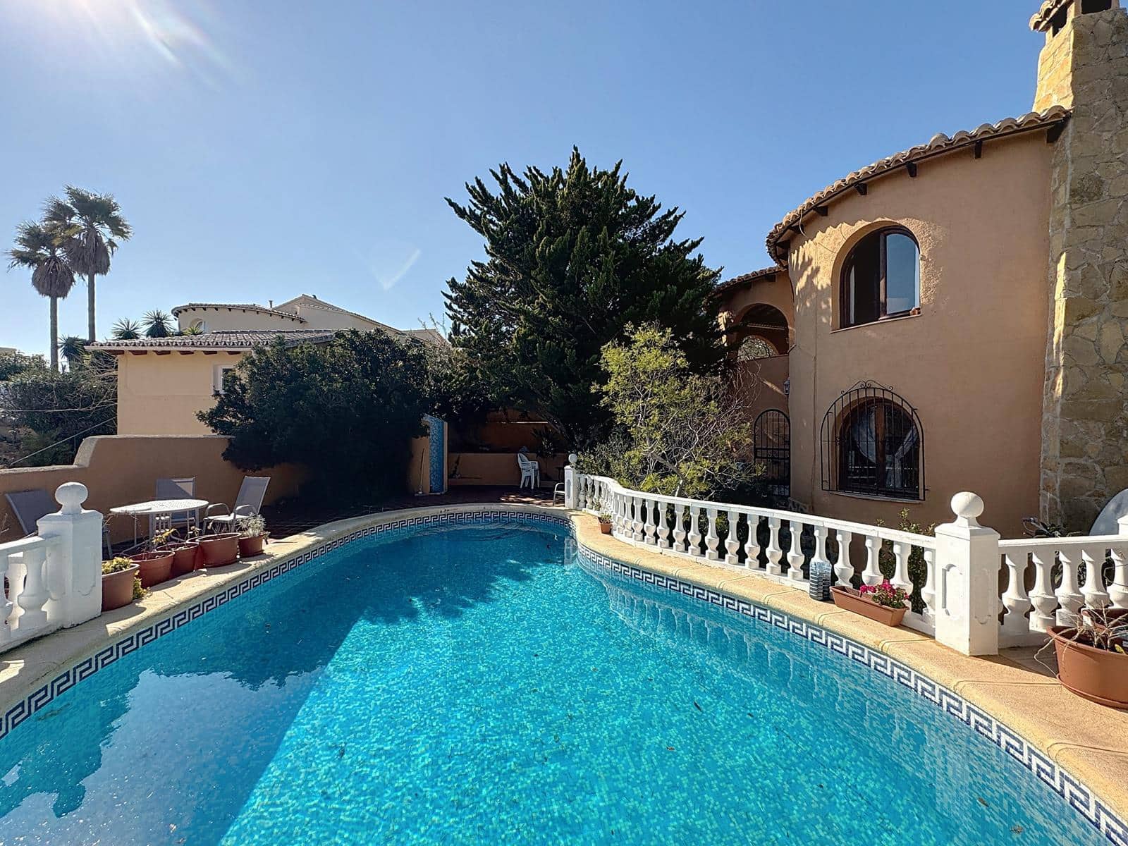 4 bedroom Villa for sale in Benitachell / Benitatxell with pool garage - € 619,000 (Ref: 9386351)