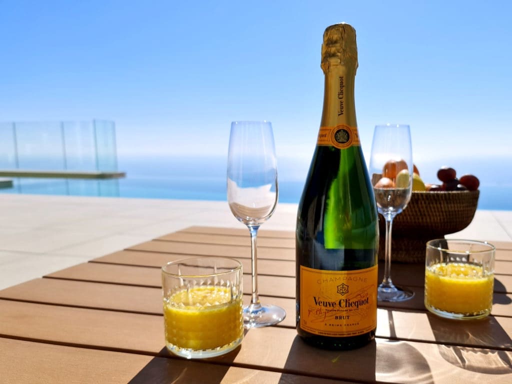 4 bedroom Villa for sale in Benitachell / Benitatxell with pool garage - € 1,990,000 (Ref: 9386353)