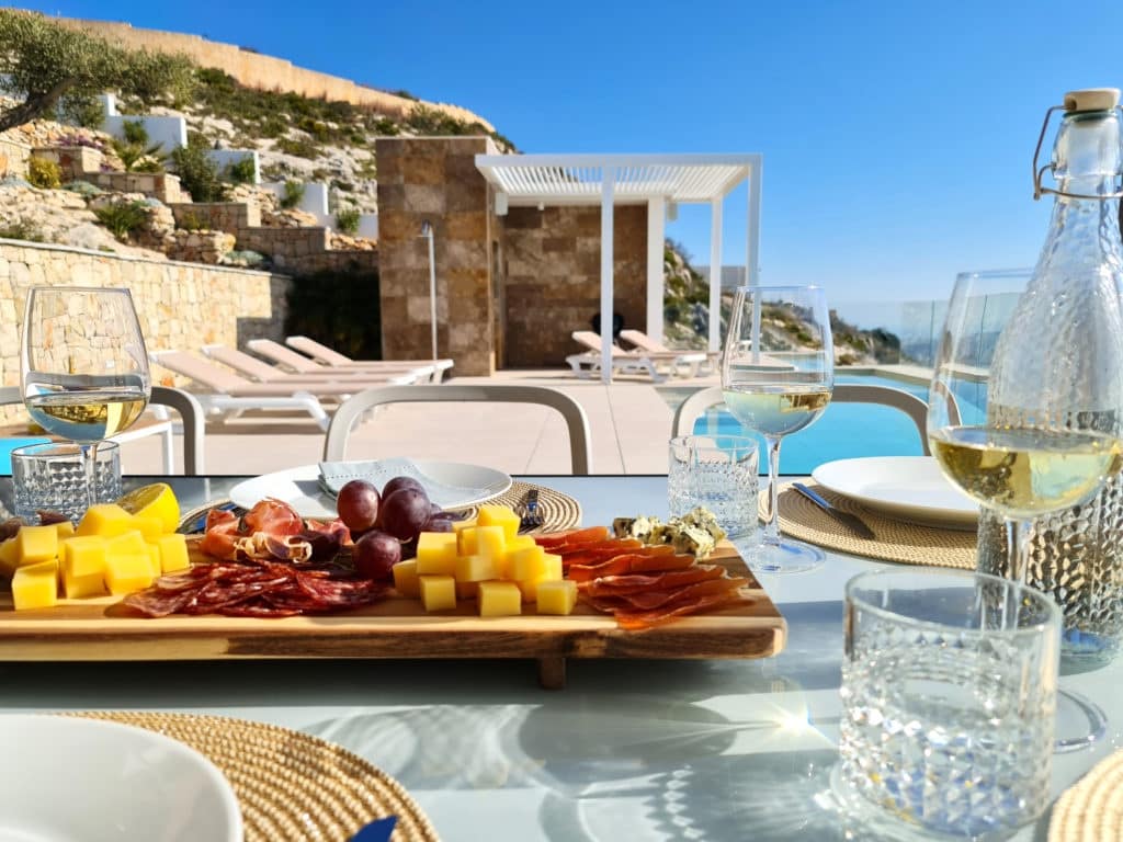 4 bedroom Villa for sale in Benitachell / Benitatxell with pool garage - € 1,990,000 (Ref: 9386353)