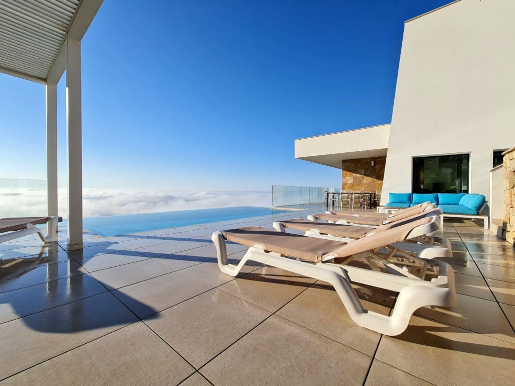 4 bedroom Villa for sale in Benitachell / Benitatxell with pool garage - € 1,990,000 (Ref: 9386353)