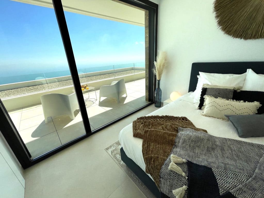 4 bedroom Villa for sale in Benitachell / Benitatxell with pool garage - € 1,990,000 (Ref: 9386353)