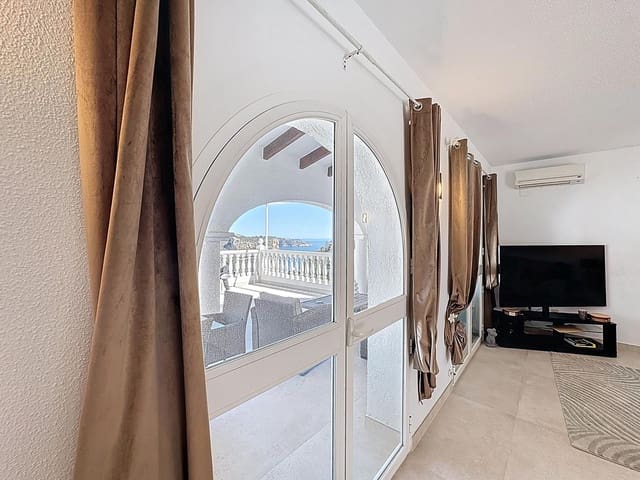 4 slaapkamer Villa te koop in Cumbre del Sol, Benitachell / Benitatxell met zwembad garage - € 765.000 (Ref: 9386356)