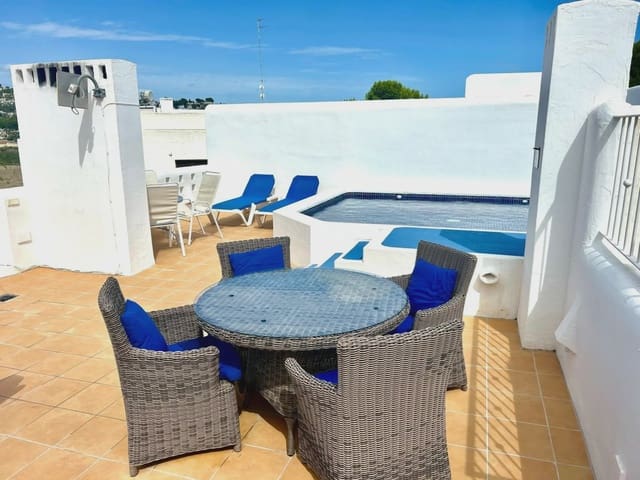 2 quarto Penthouse para venda em Moraira, Teulada-Moraira com piscina - 649 000 € (Ref: 9548616)