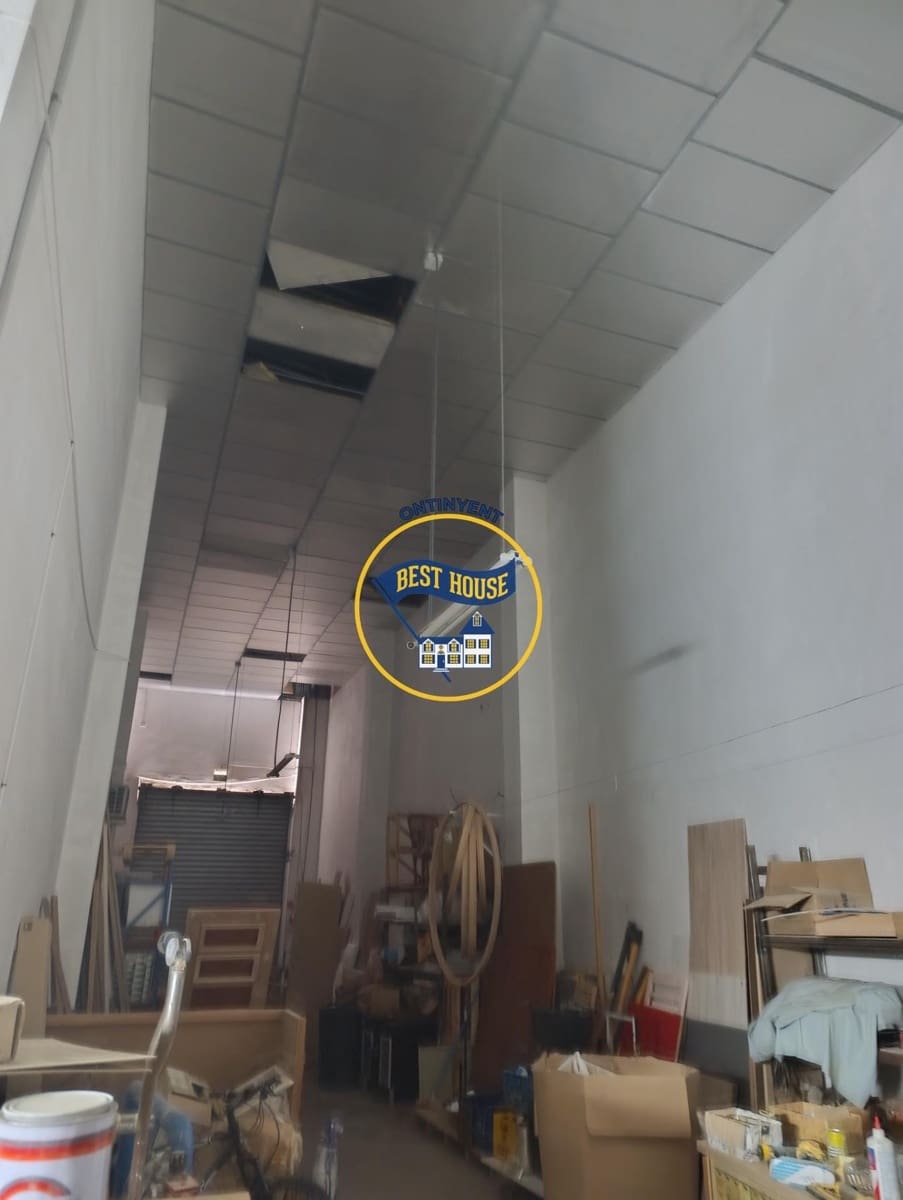 Ufficio da affittare in Muro de Alcoy con garage - 1.500 € (Rif: 10021099)
