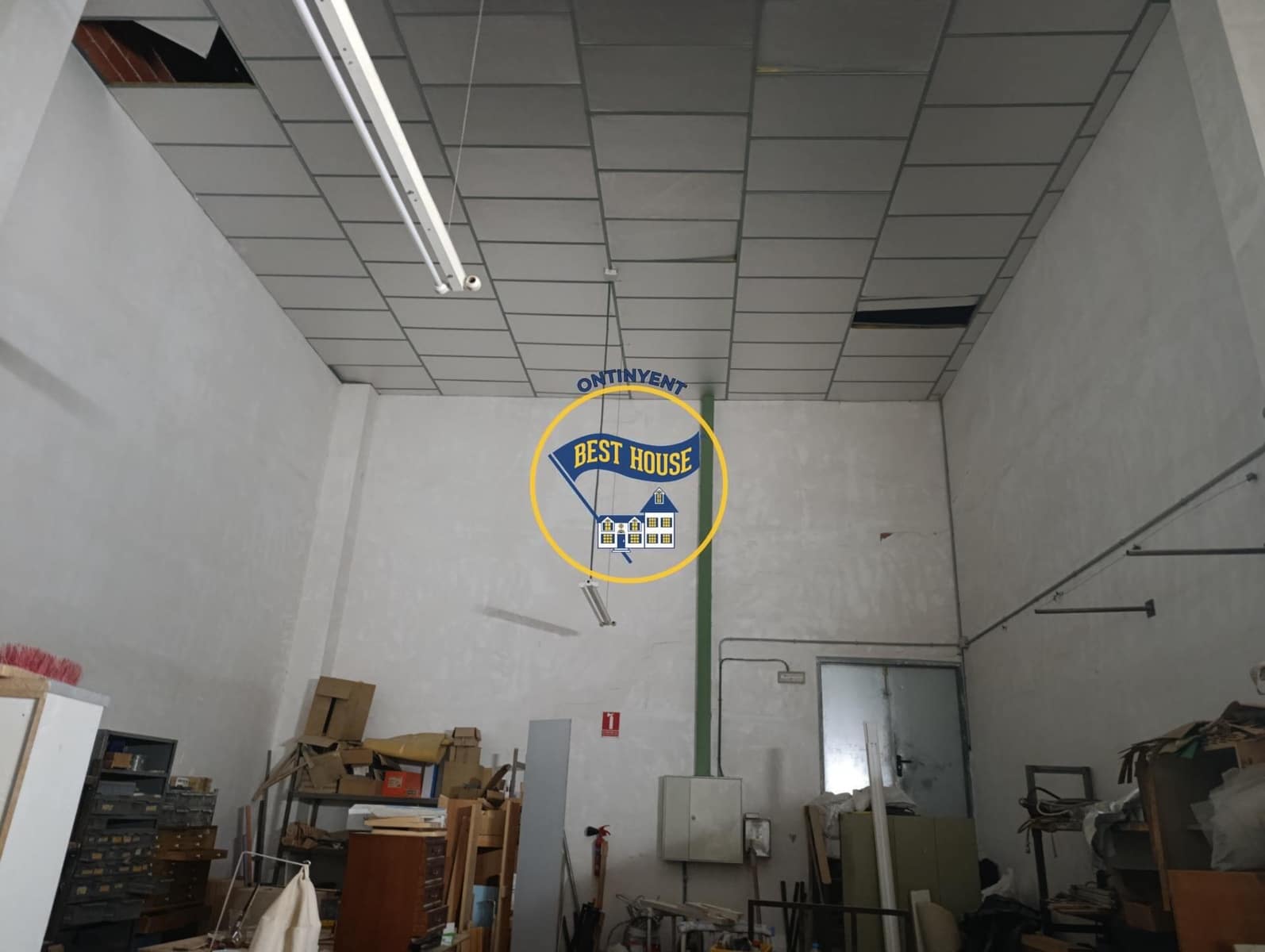 Ufficio da affittare in Muro de Alcoy con garage - 1.500 € (Rif: 10021099)