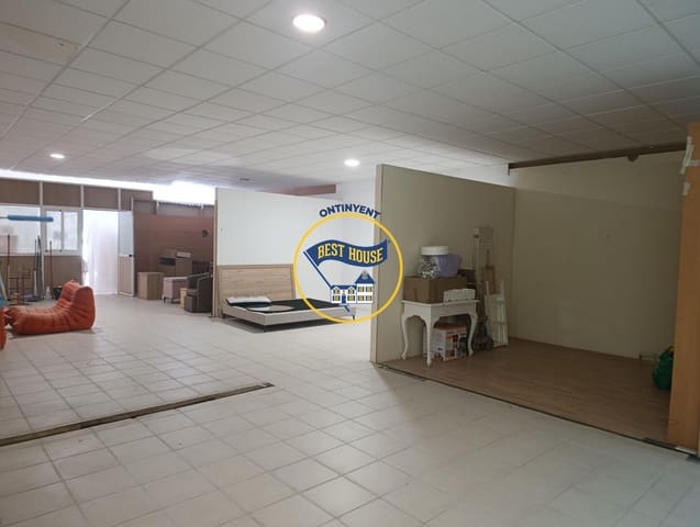 Ufficio da affittare in Muro de Alcoy con garage - 1.500 € (Rif: 10021099)