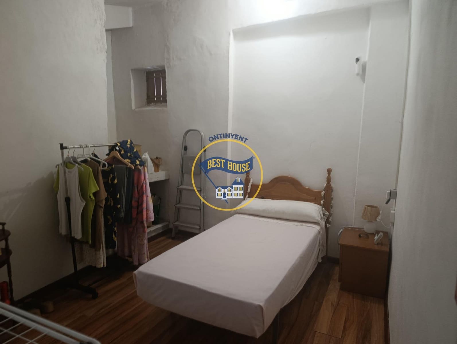 1 makuuhuone Omakotitalo vuokrattavana paikassa Ontinyent - 450 € (Ref: 10021101)