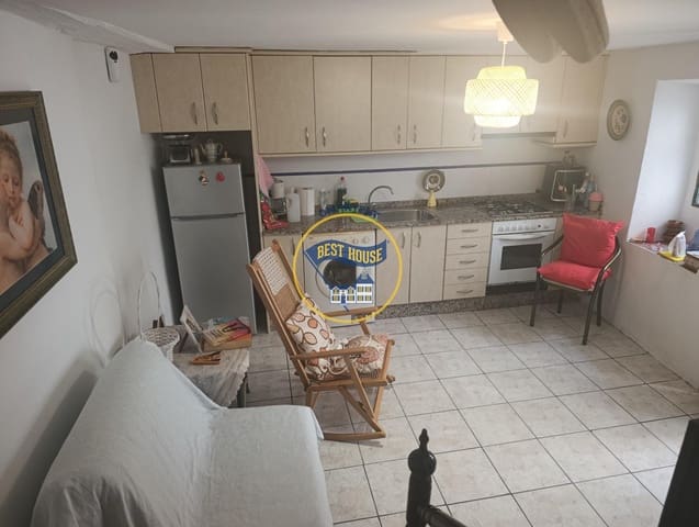 1 makuuhuone Omakotitalo vuokrattavana paikassa Ontinyent - 450 € (Ref: 10021101)