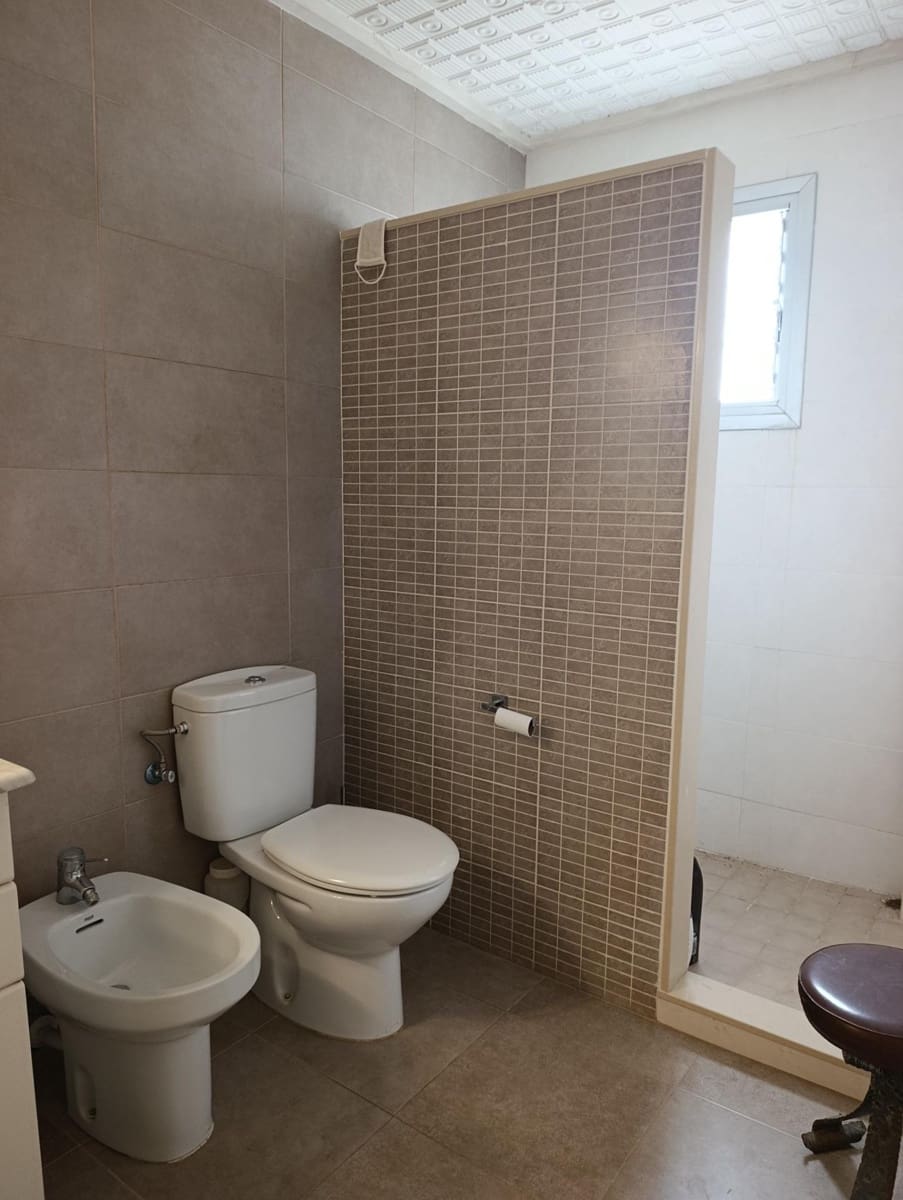 4 bedroom Villa for sale in Ontinyent with pool - € 250,000 (Ref: 10067864)