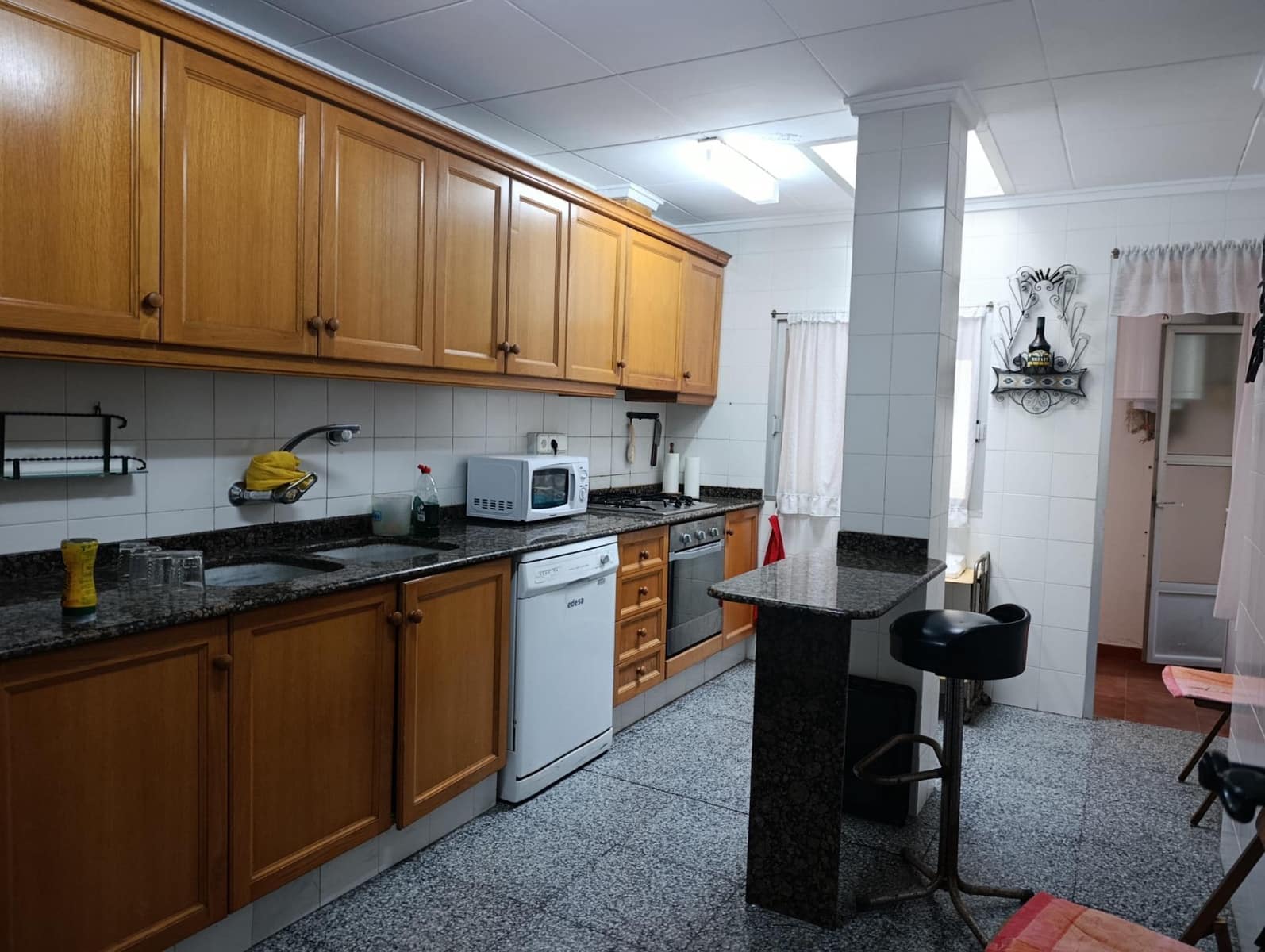 4 bedroom Villa for sale in Ontinyent with pool - € 250,000 (Ref: 10067864)