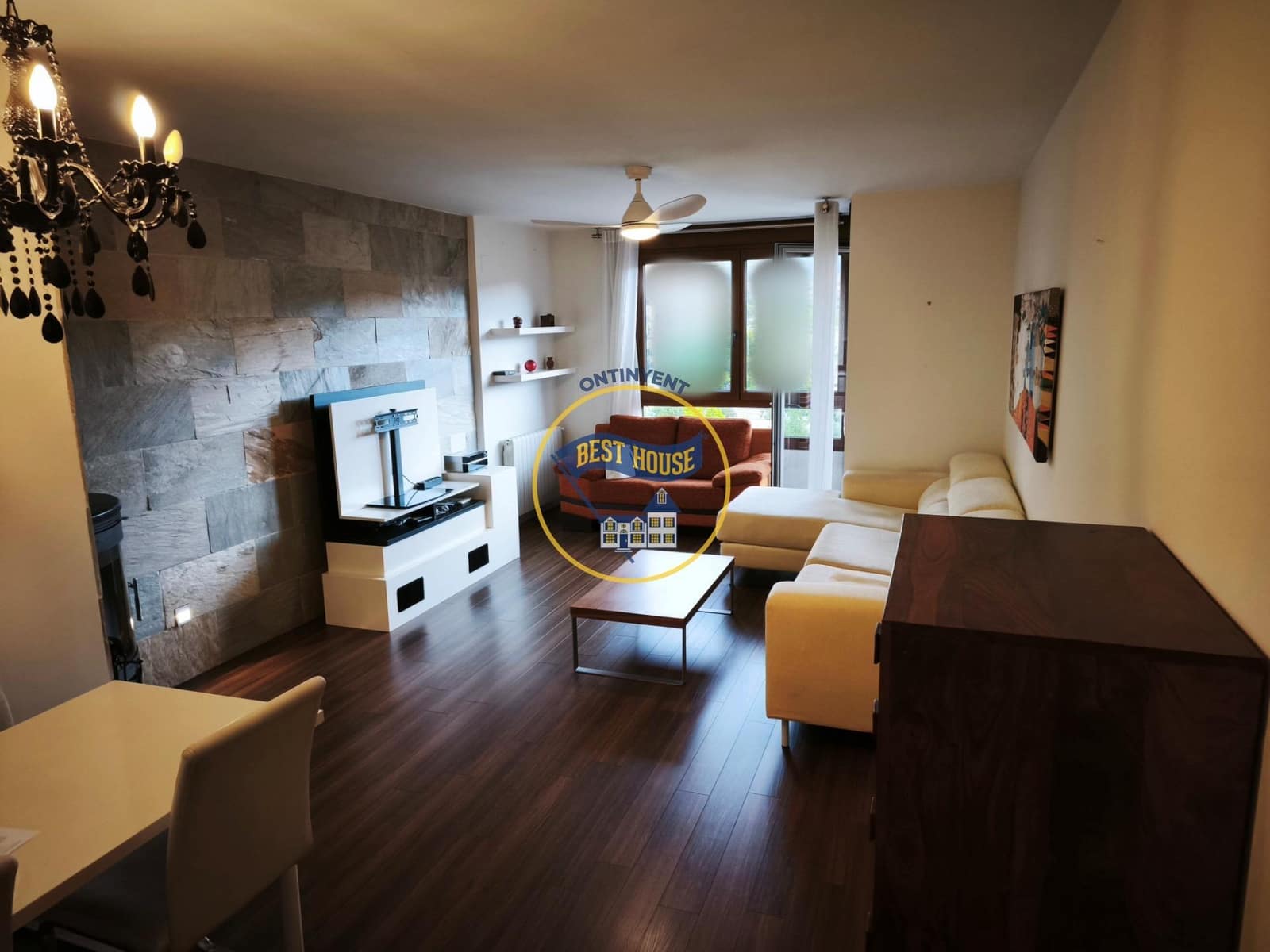Piso de 3 habitaciones en Ontinyent en venta - 380.000 € (Ref: 10076611)