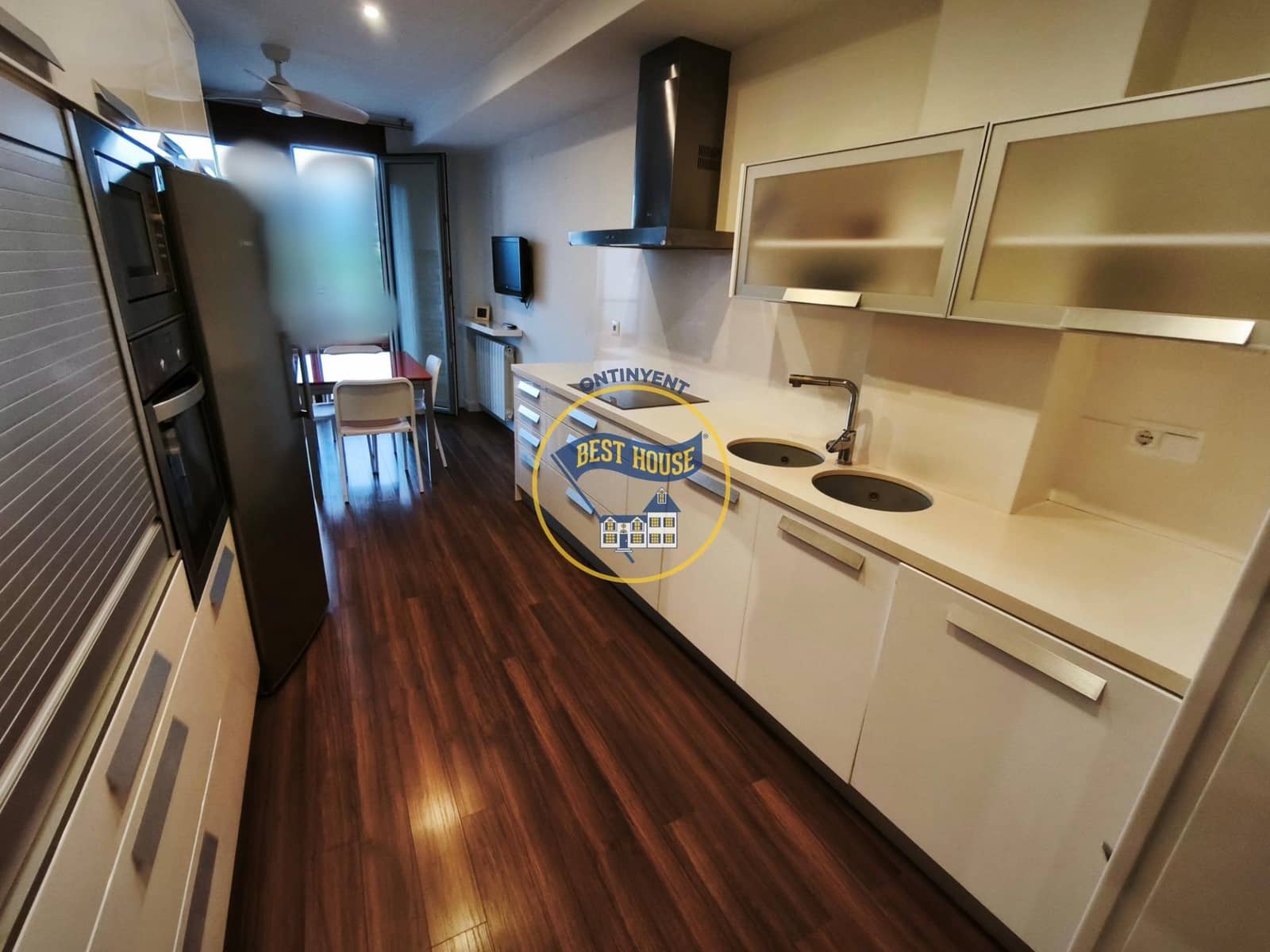 Piso de 3 habitaciones en Ontinyent en venta - 380.000 € (Ref: 10076611)