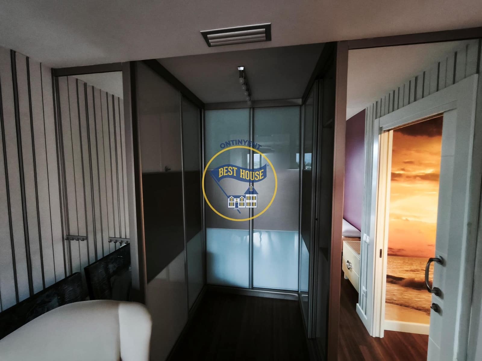 Piso de 3 habitaciones en Ontinyent en venta - 380.000 € (Ref: 10076611)