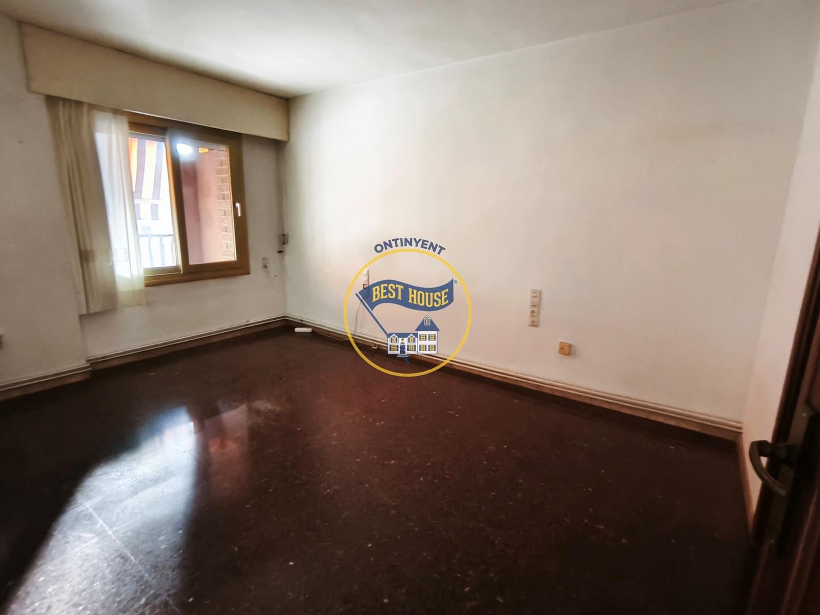 3 makuuhuone Asunto myytävänä paikassa Ontinyent - 290 000 € (Ref: 10076612)
