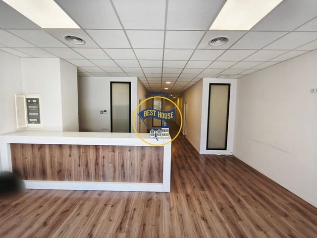 7 Zimmer Gewerbe zu vermieten in Ontinyent - 1.000 € (Ref: 10089619)