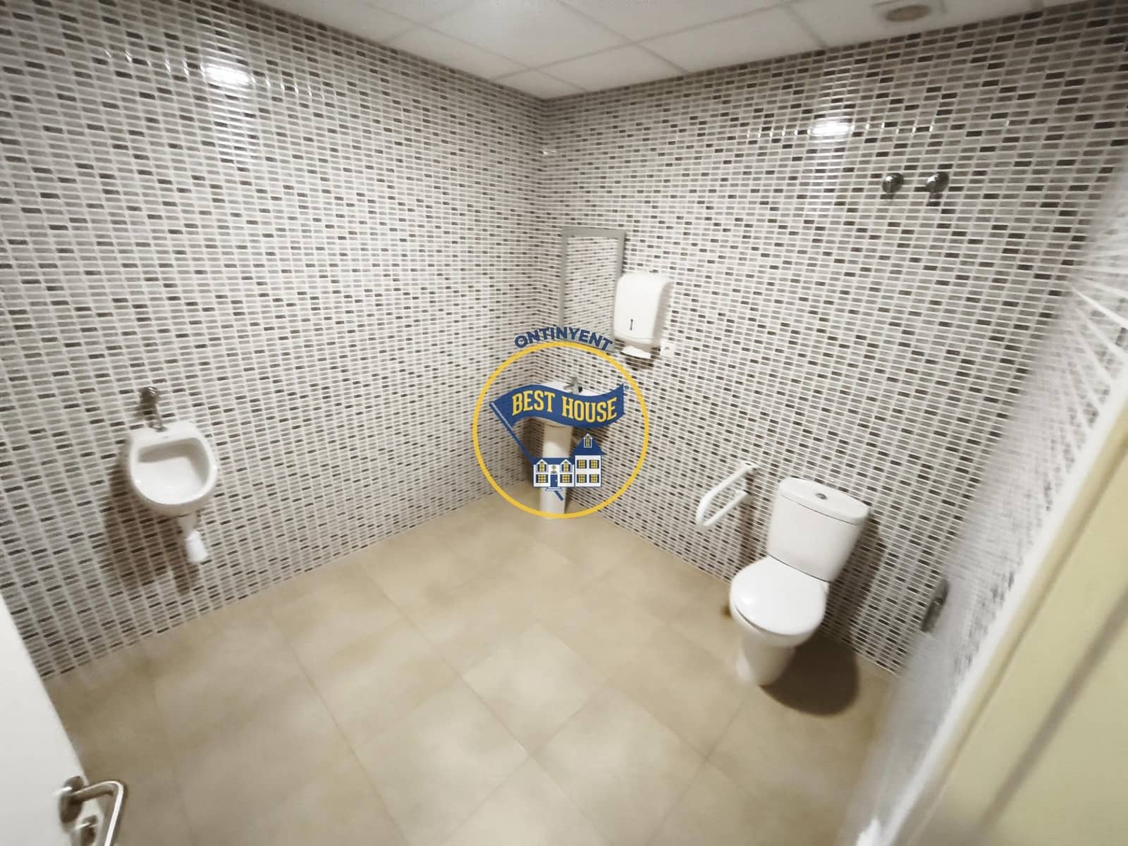 7 Zimmer Gewerbe zu vermieten in Ontinyent - 1.000 € (Ref: 10089619)