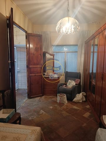 5 slaapkamer Huis te koop in Bocairent - € 70.000 (Ref: 10098338)