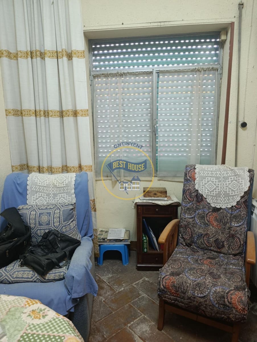 5 slaapkamer Huis te koop in Bocairent - € 70.000 (Ref: 10098338)