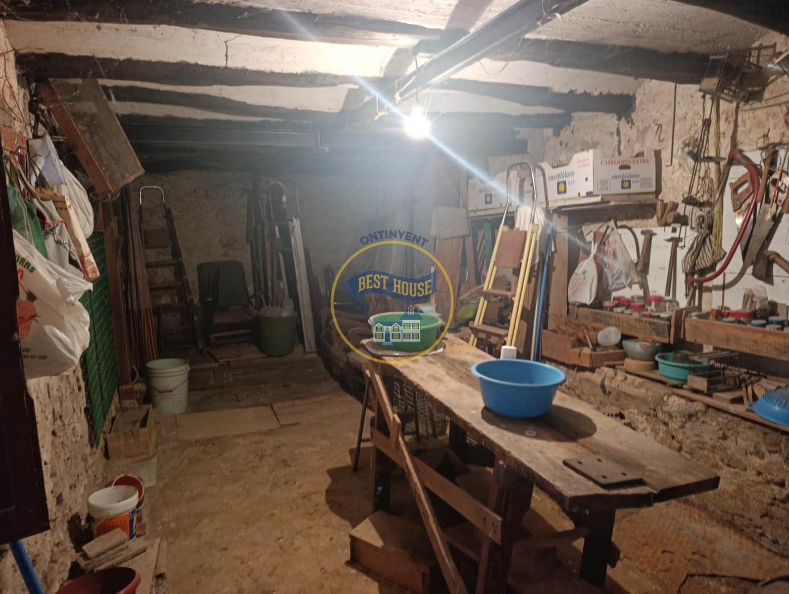 5 slaapkamer Huis te koop in Bocairent - € 70.000 (Ref: 10098338)