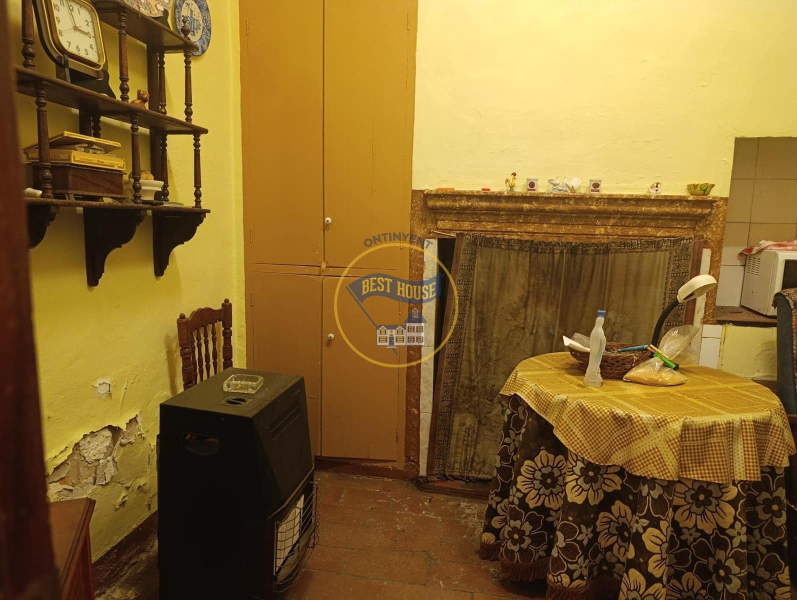 5 slaapkamer Huis te koop in Bocairent - € 70.000 (Ref: 10098338)