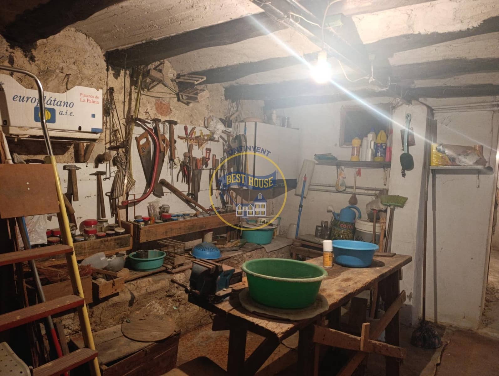 5 slaapkamer Huis te koop in Bocairent - € 70.000 (Ref: 10098338)