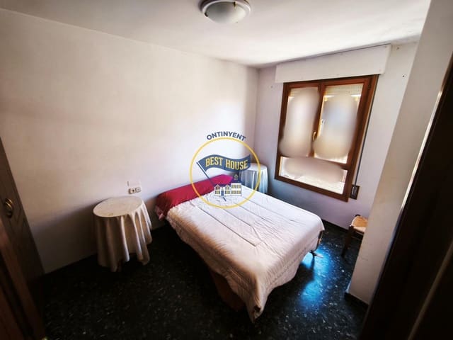 3 slaapkamer Flat te koop in Ontinyent - € 215.000 (Ref: 10109651)