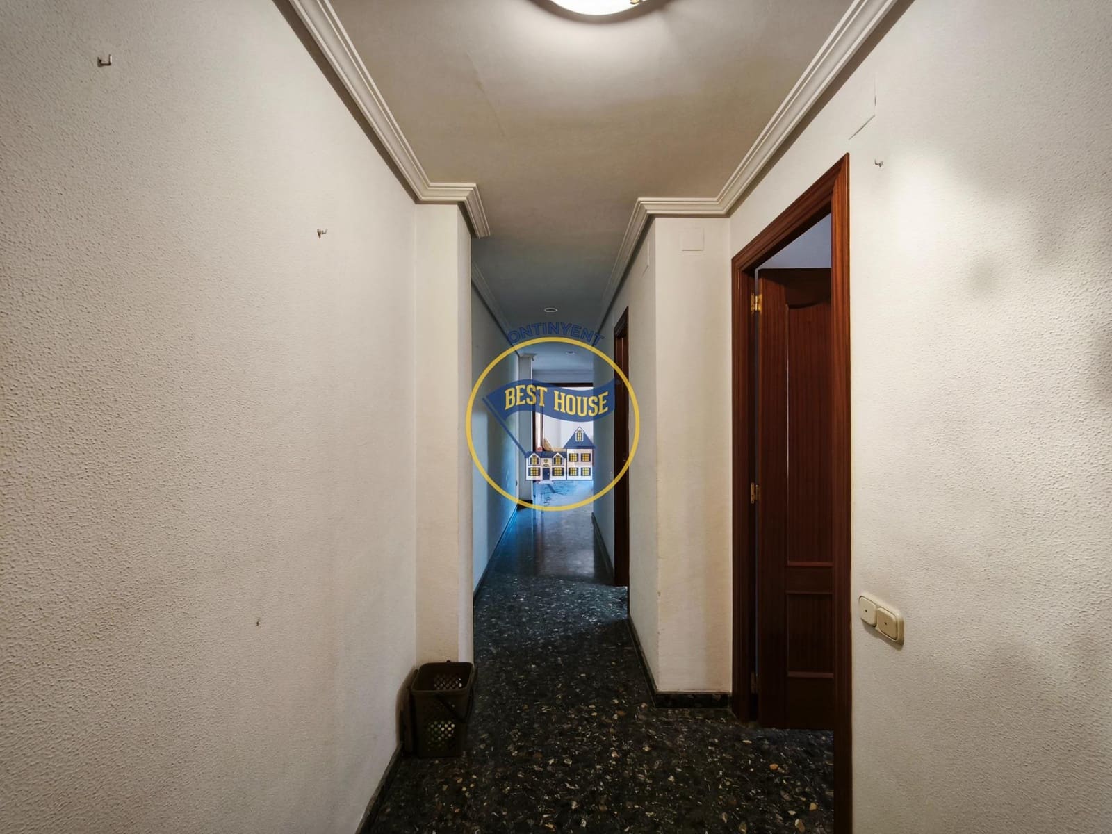 3 slaapkamer Flat te koop in Ontinyent - € 215.000 (Ref: 10109651)