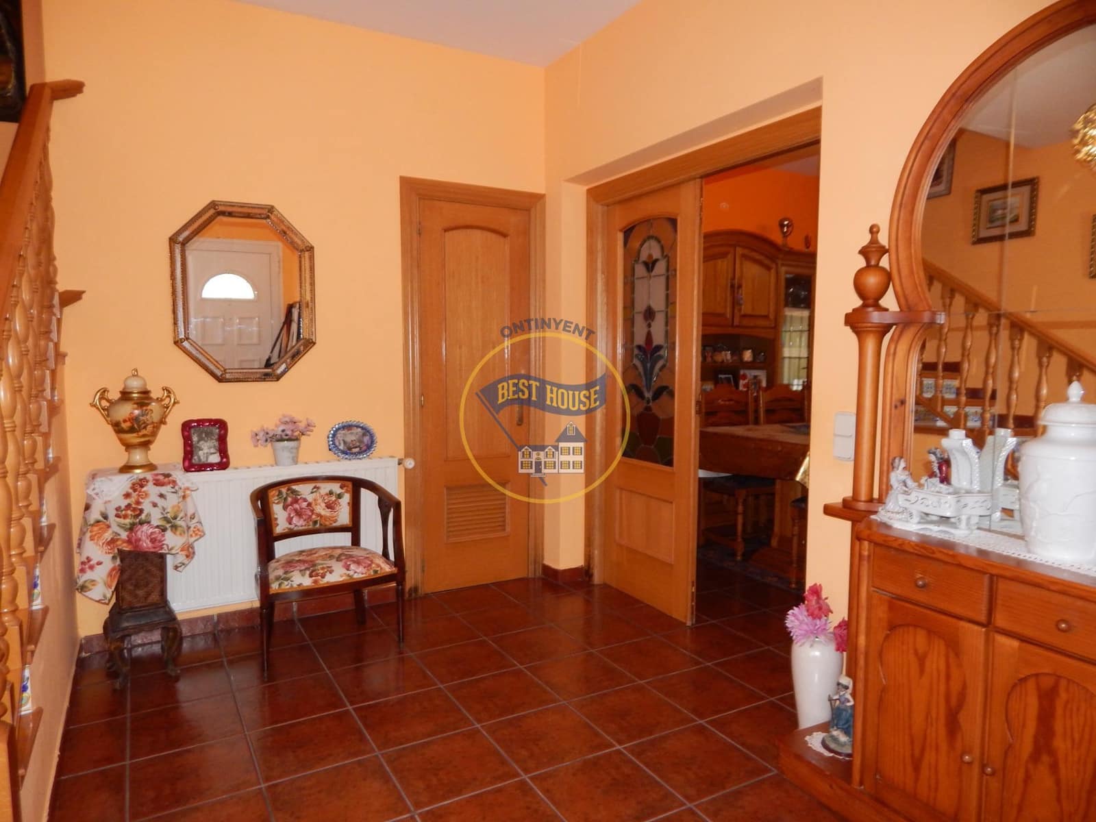 6 Zimmer Villa zu verkaufen in Ontinyent mit Pool - 395.000 € (Ref: 10120111)