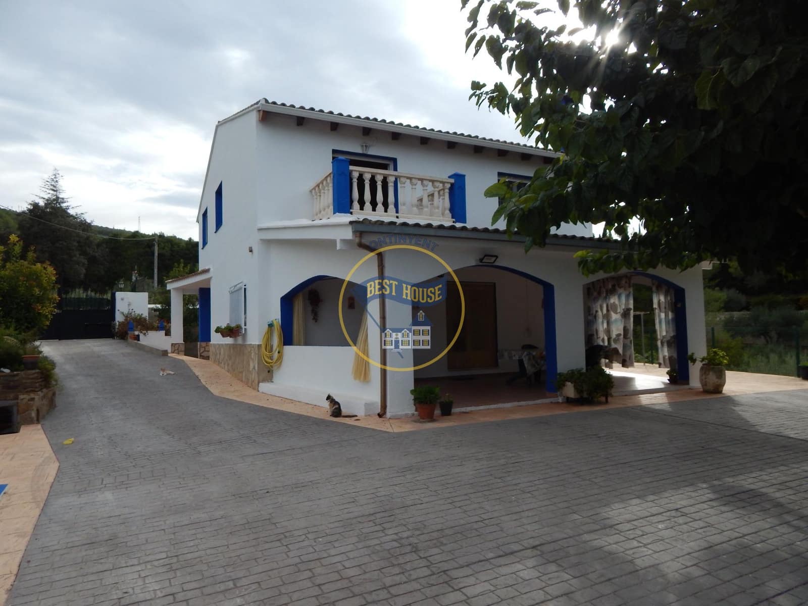 6 Zimmer Villa zu verkaufen in Ontinyent mit Pool - 395.000 € (Ref: 10120111)