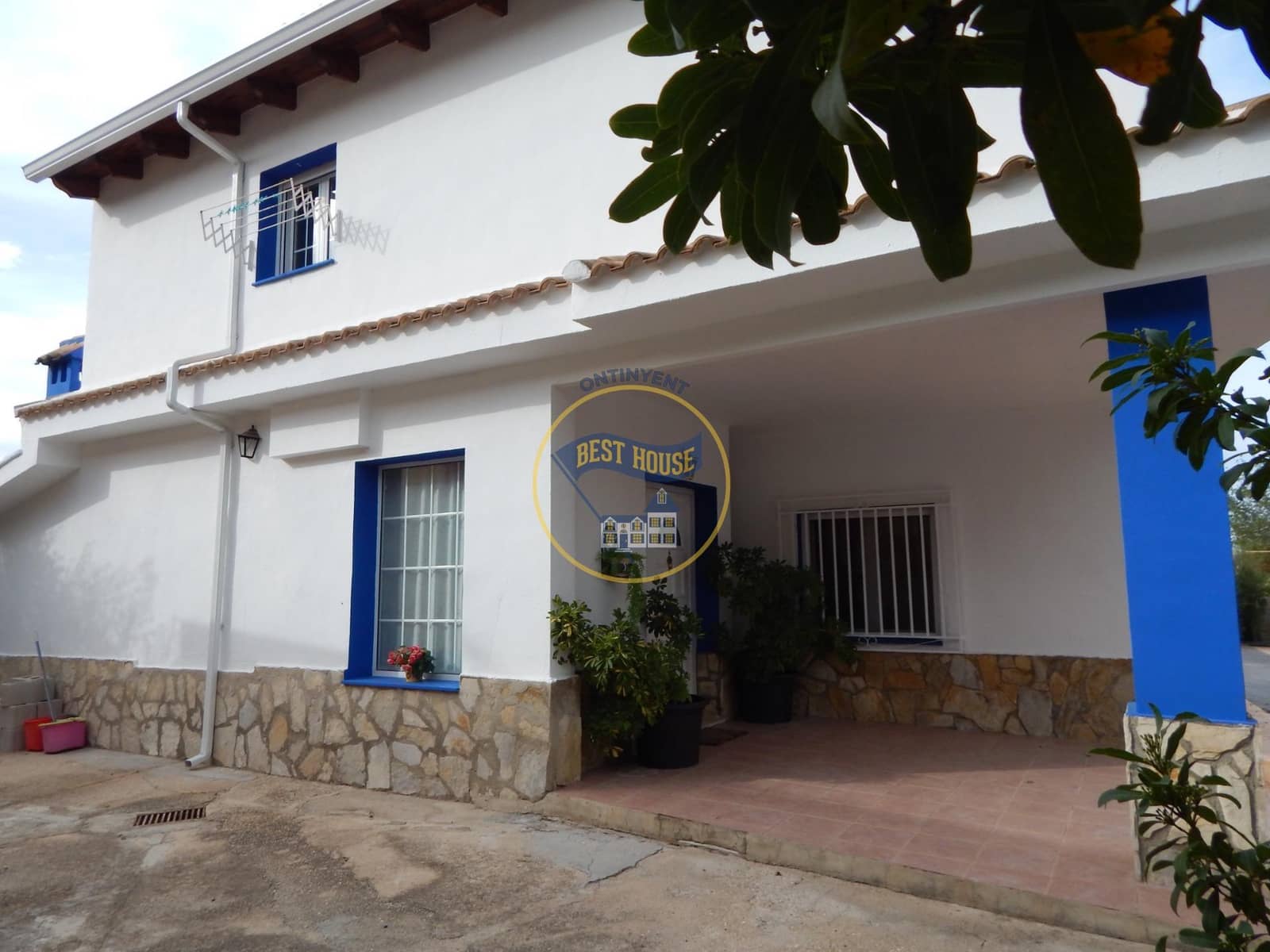 6 Zimmer Villa zu verkaufen in Ontinyent mit Pool - 395.000 € (Ref: 10120111)