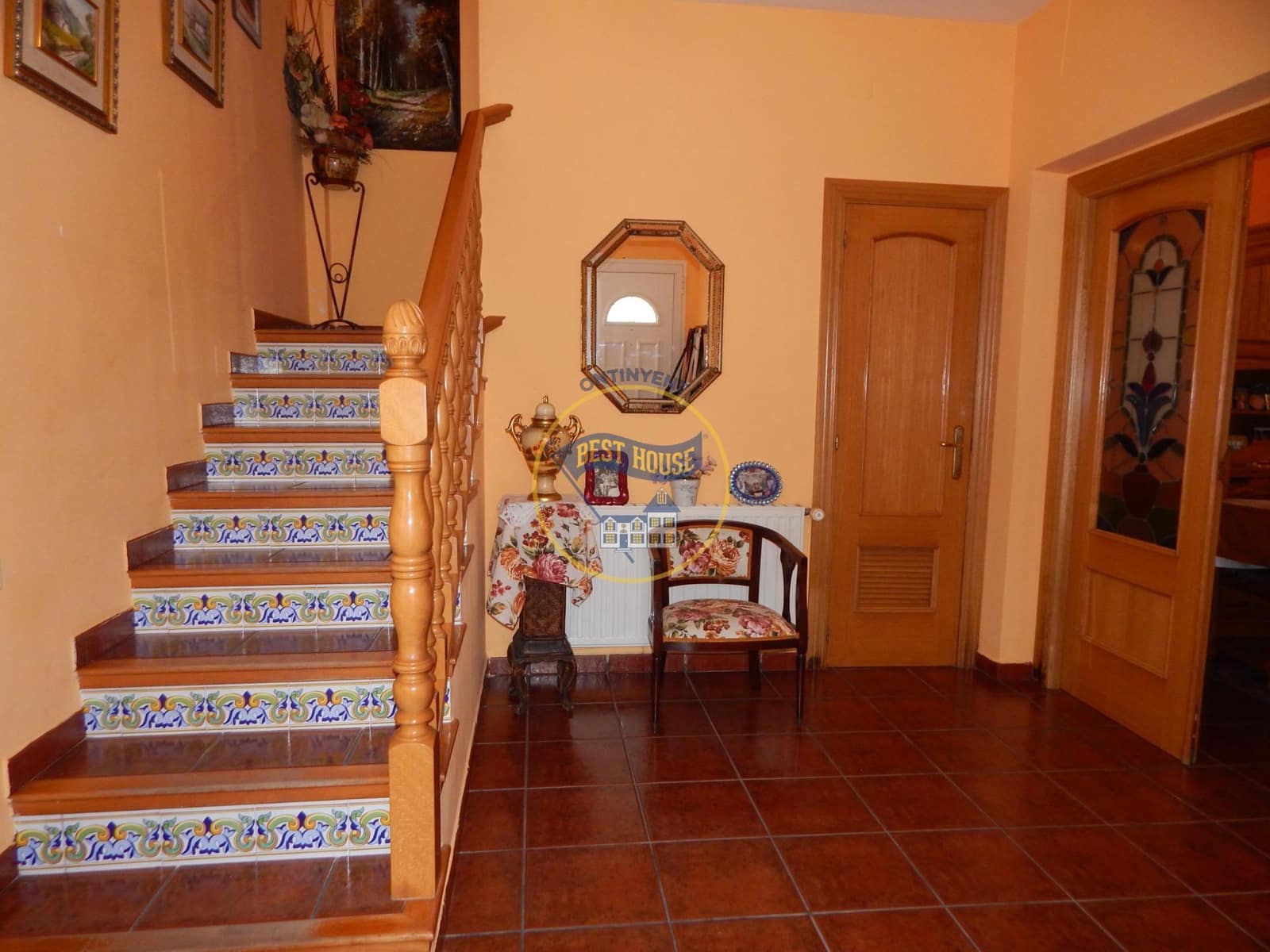 6 Zimmer Villa zu verkaufen in Ontinyent mit Pool - 395.000 € (Ref: 10120111)