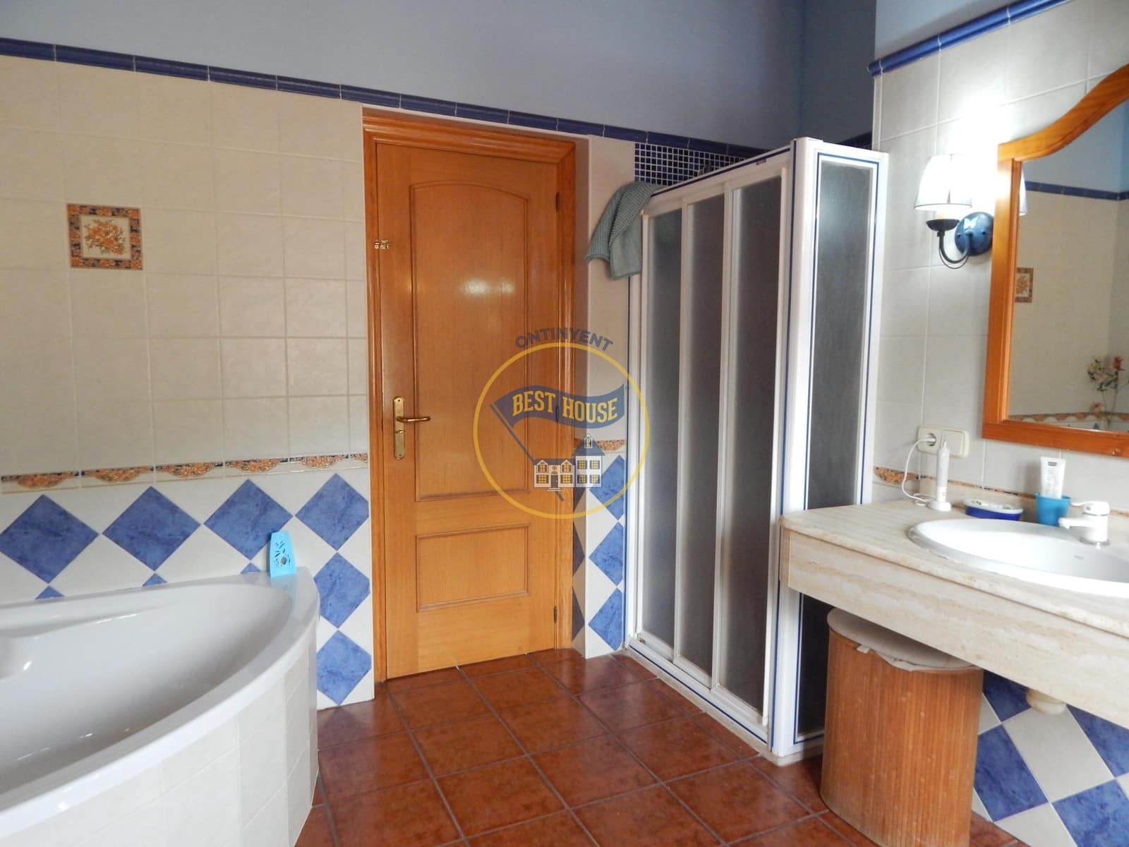 6 Zimmer Villa zu verkaufen in Ontinyent mit Pool - 395.000 € (Ref: 10120111)