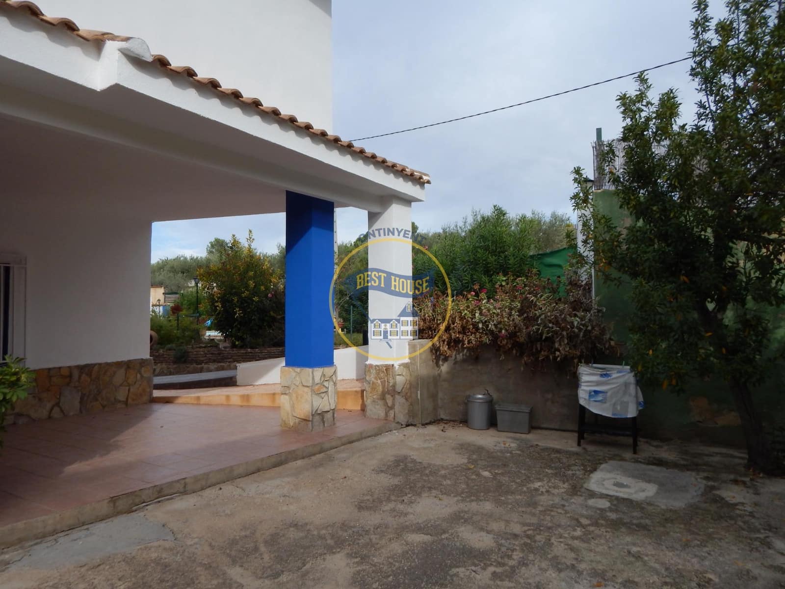 6 Zimmer Villa zu verkaufen in Ontinyent mit Pool - 395.000 € (Ref: 10120111)