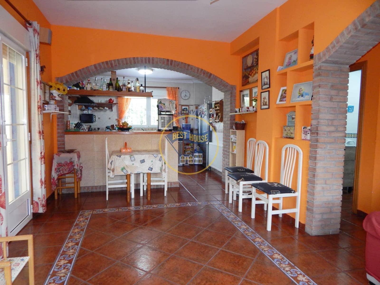 6 Zimmer Villa zu verkaufen in Ontinyent mit Pool - 395.000 € (Ref: 10120111)
