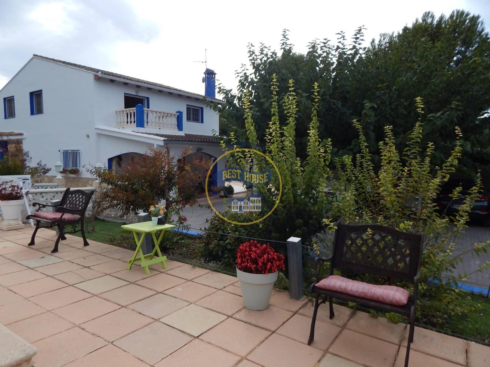 6 Zimmer Villa zu verkaufen in Ontinyent mit Pool - 395.000 € (Ref: 10120111)