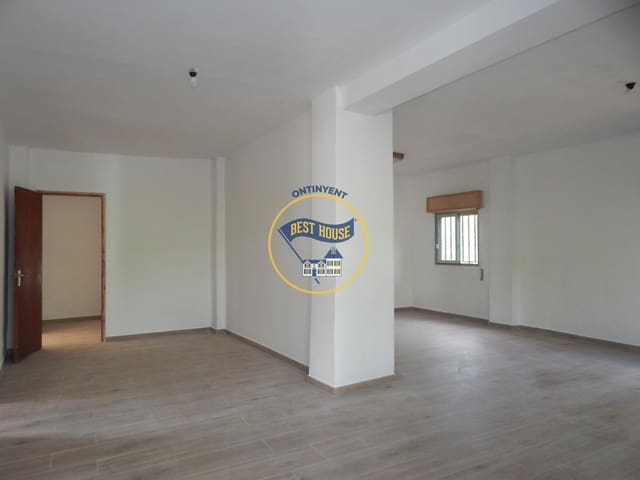 4 sovrum Villa till salu i Ontinyent - 150 000 € (Ref: 10120113)