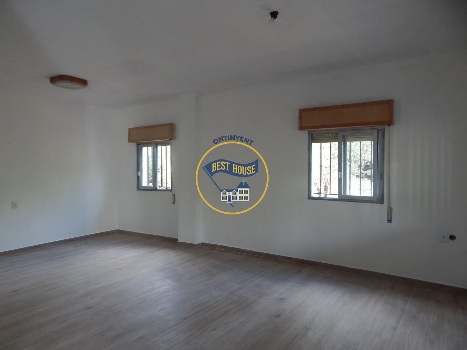 4 sovrum Villa till salu i Ontinyent - 150 000 € (Ref: 10120113)