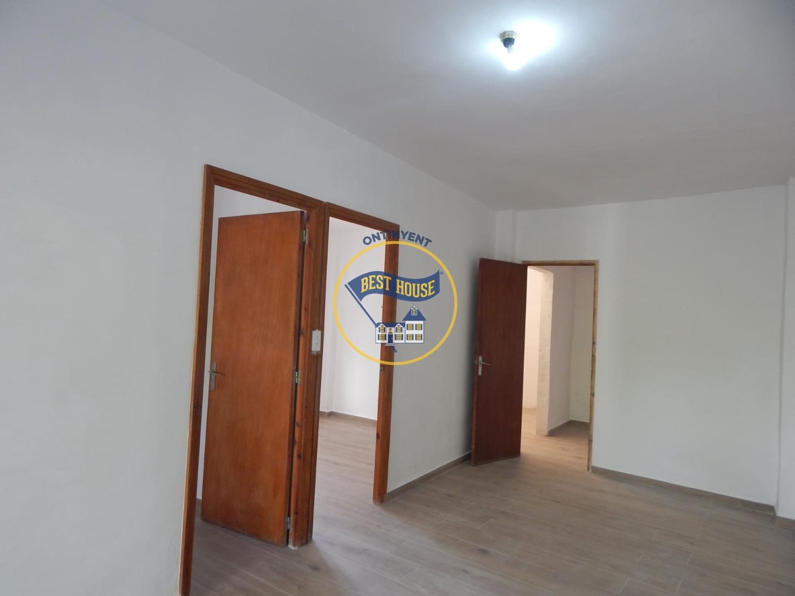 4 sovrum Villa till salu i Ontinyent - 150 000 € (Ref: 10120113)