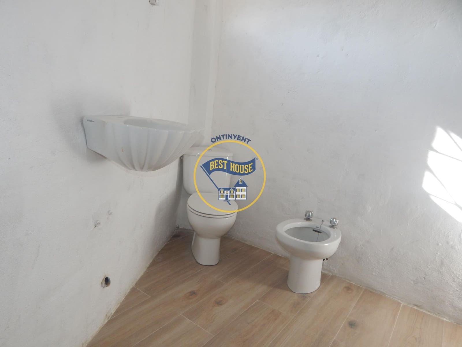 4 sovrum Villa till salu i Ontinyent - 150 000 € (Ref: 10120113)